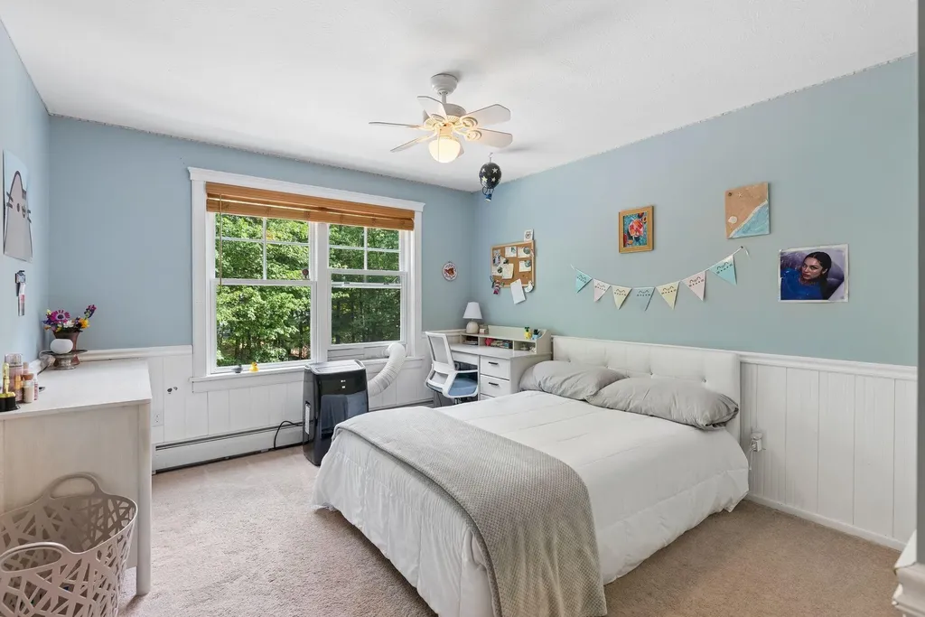 9 Fen Way Kennebunk ME 04043