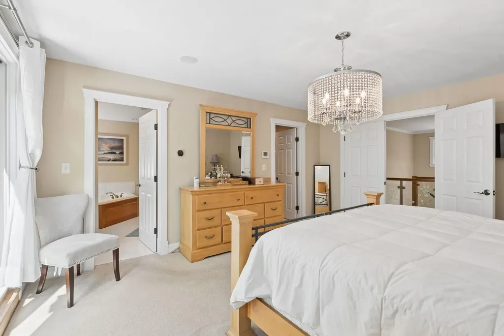 9 Fen Way Kennebunk ME 04043