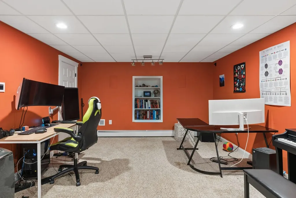 9 Fen Way Kennebunk ME 04043