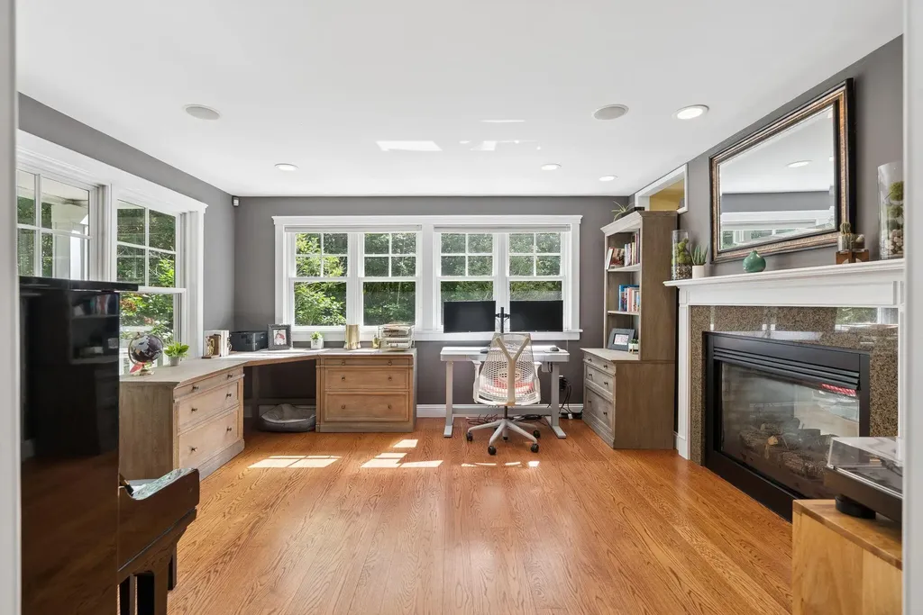 9 Fen Way Kennebunk ME 04043