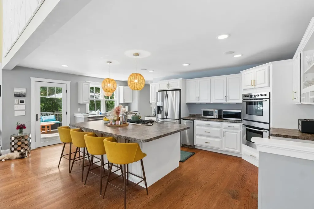 9 Fen Way Kennebunk ME 04043