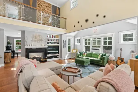 9 Fen Way Kennebunk ME 04043
