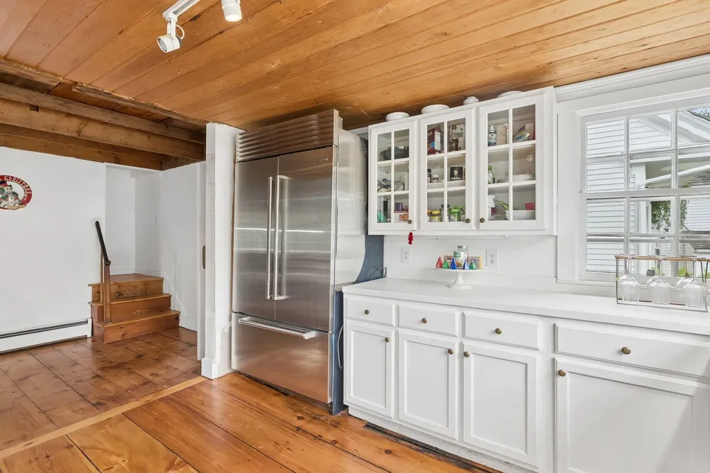 190 Mills Road Kennebunkport ME 04046
