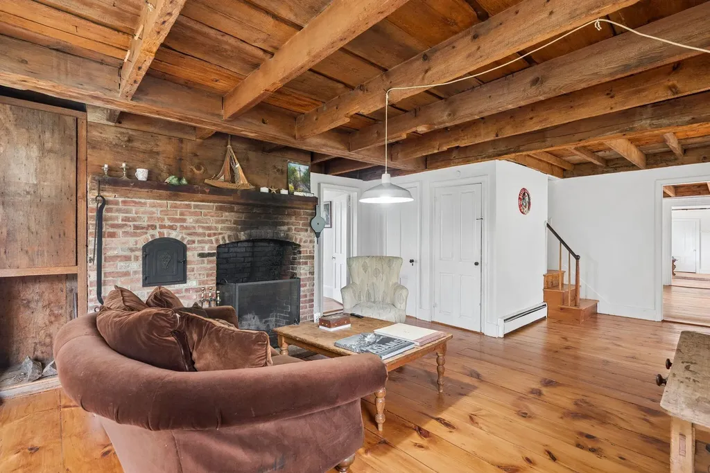 190 Mills Road Kennebunkport ME 04046