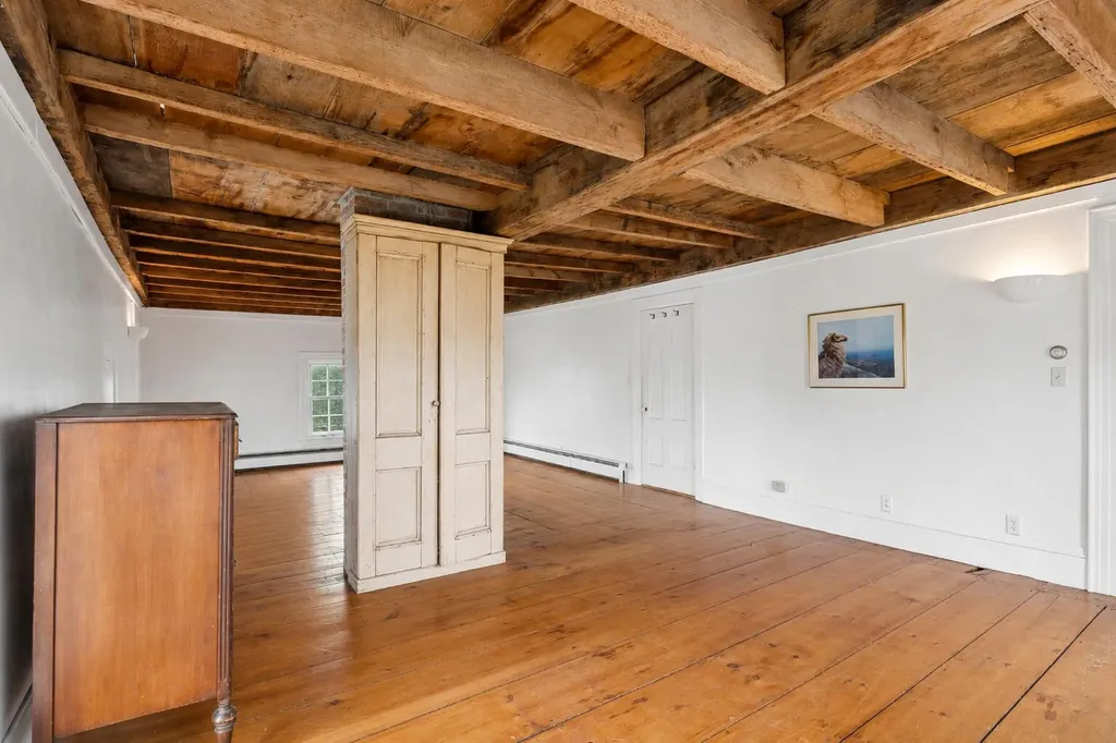 190 Mills Road Kennebunkport ME 04046