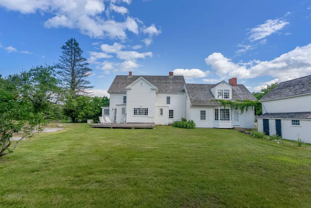 190 Mills Road Kennebunkport ME 04046
