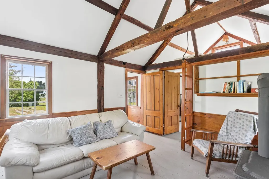 190 Mills Road Kennebunkport ME 04046