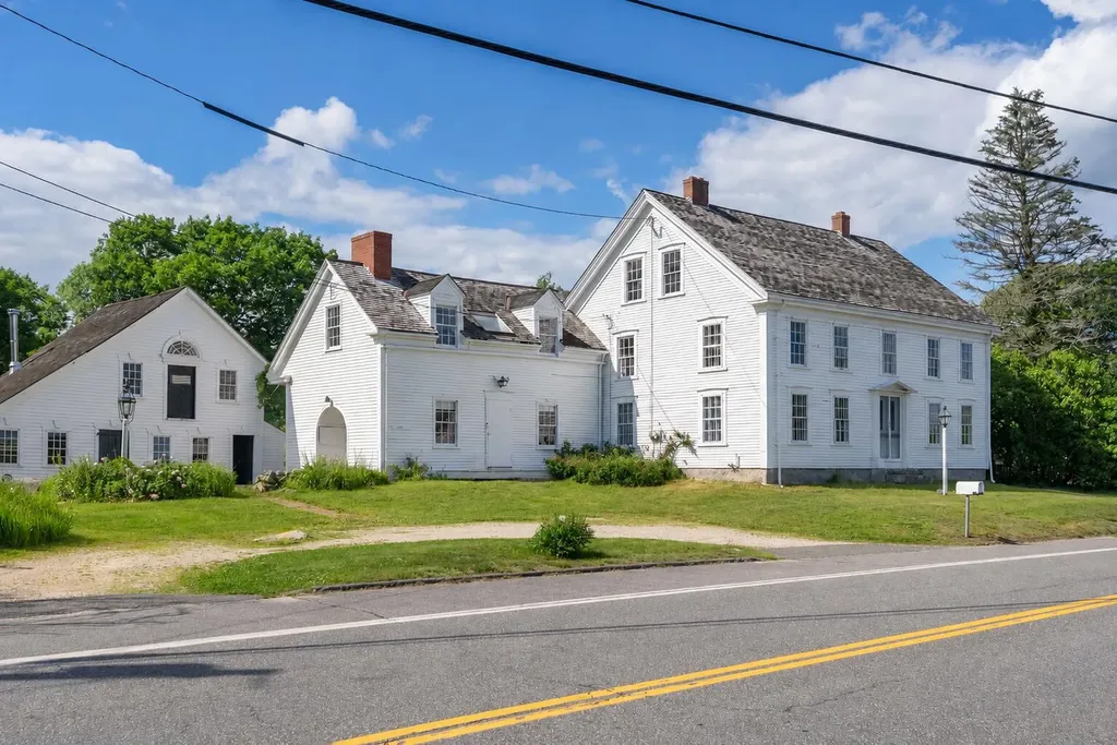 190 Mills Road Kennebunkport ME 04046