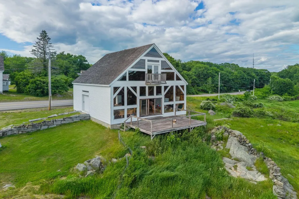 190 Mills Road Kennebunkport ME 04046