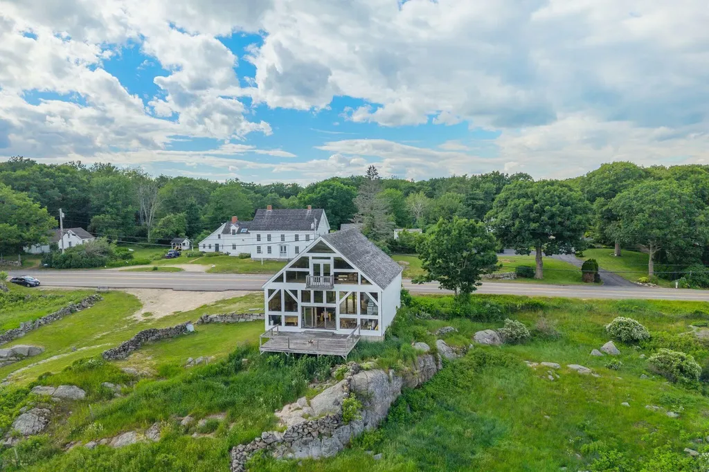 190 Mills Road Kennebunkport ME 04046