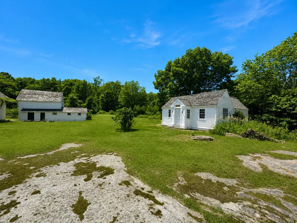 190 Mills Road Kennebunkport ME 04046