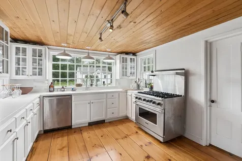 190 Mills Road Kennebunkport ME 04046