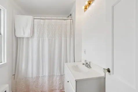 190 Mills Road Kennebunkport ME 04046