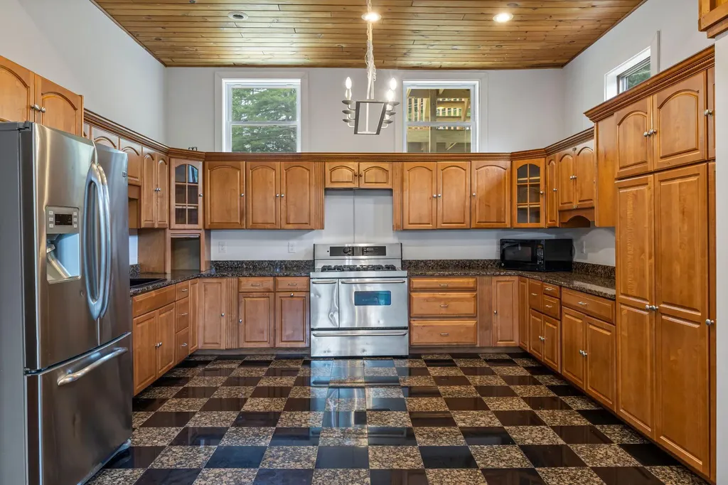 365 Bonny Eagle Road Hollis ME 04042