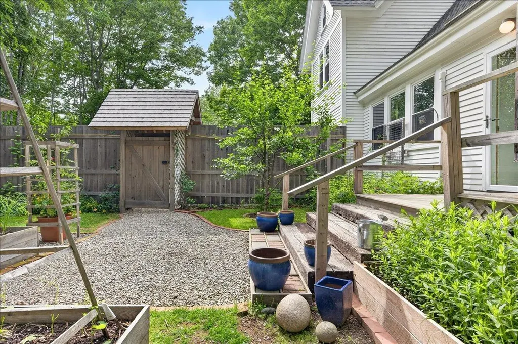 57 Ellsworth Road Blue Hill ME 04614