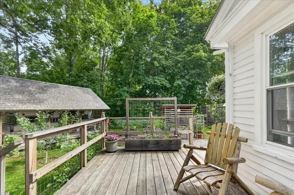 57 Ellsworth Road Blue Hill ME 04614