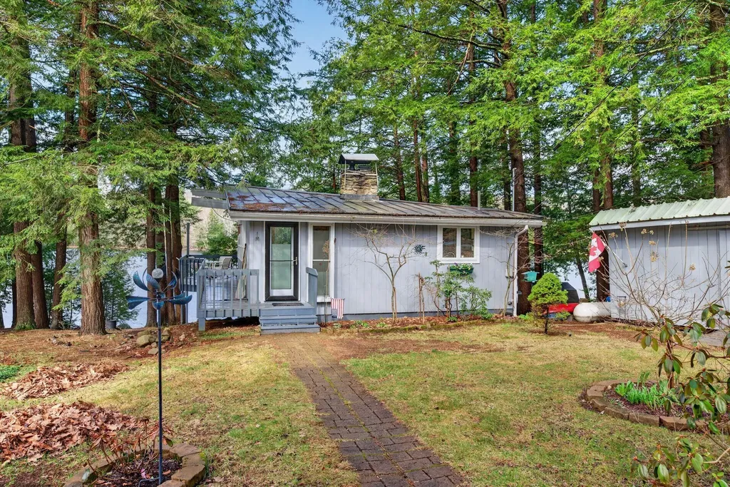 329 Lovejoy Shores Drive Fayette ME 04349