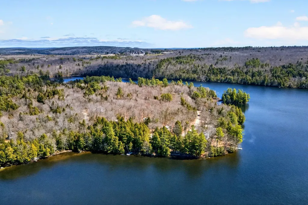 329 Lovejoy Shores Drive Fayette ME 04349