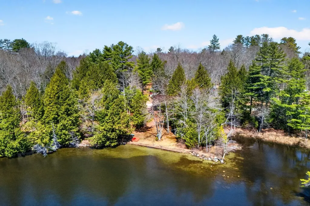 329 Lovejoy Shores Drive Fayette ME 04349
