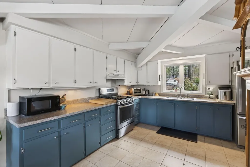 329 Lovejoy Shores Drive Fayette ME 04349