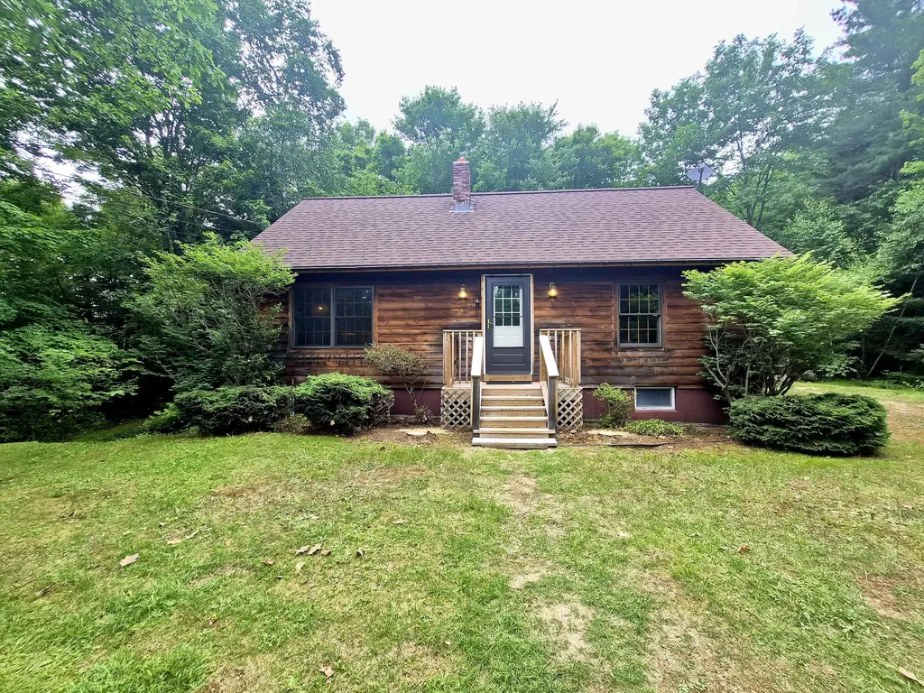 681 Temple Road Farmington ME 04938