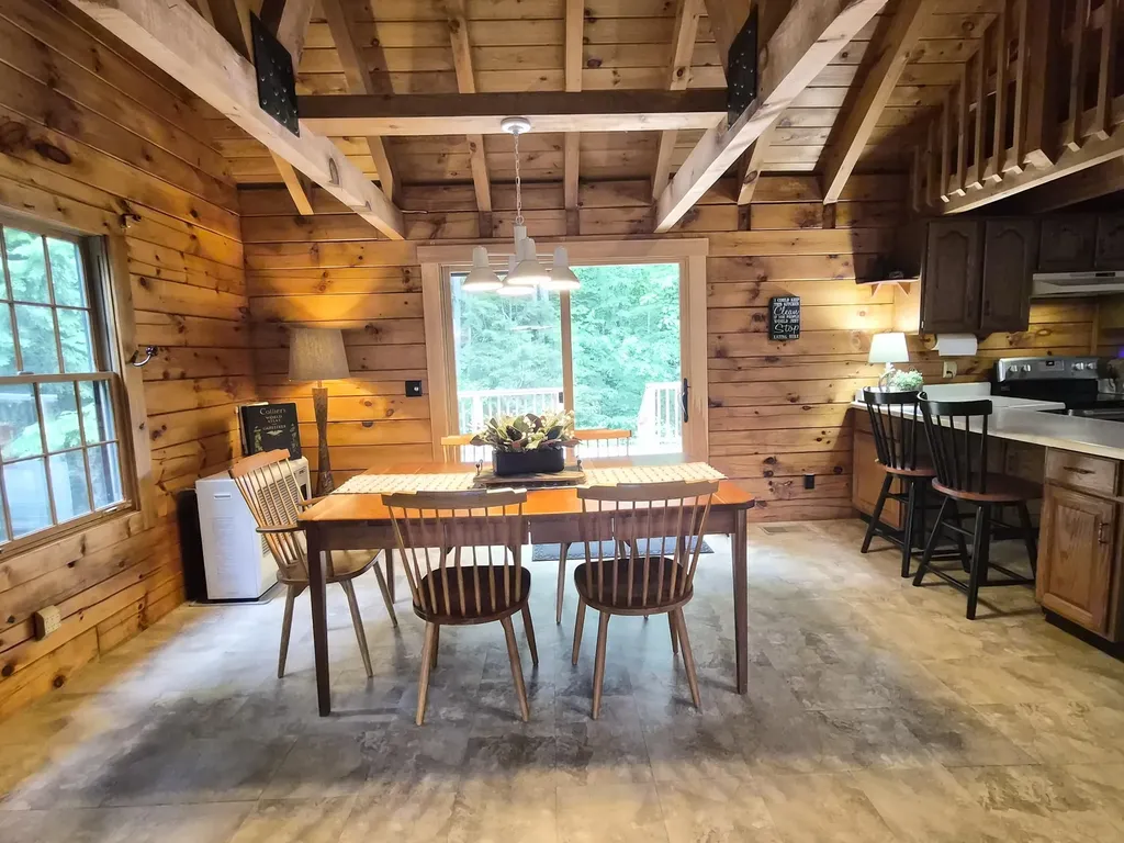 681 Temple Road Farmington ME 04938