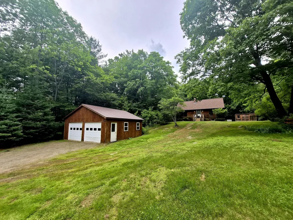 681 Temple Road Farmington ME 04938