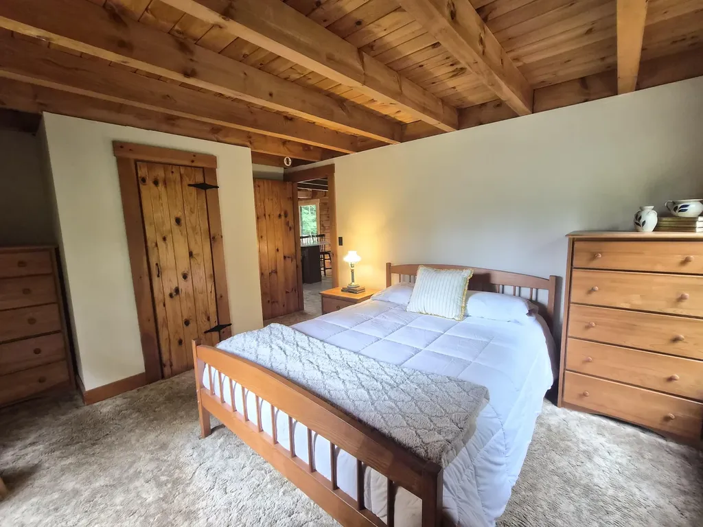 681 Temple Road Farmington ME 04938