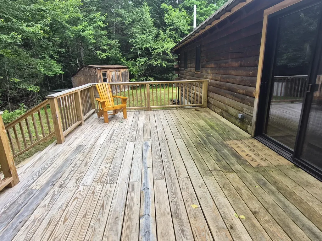 681 Temple Road Farmington ME 04938