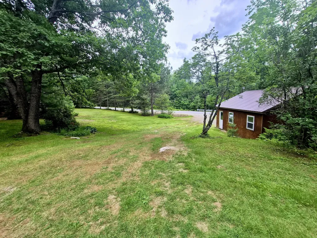 681 Temple Road Farmington ME 04938