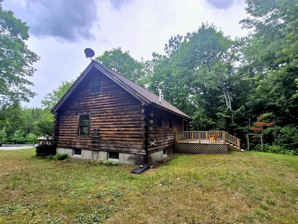 681 Temple Road Farmington ME 04938