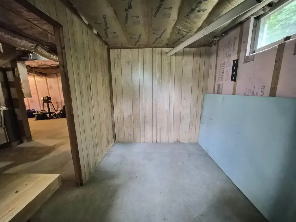 681 Temple Road Farmington ME 04938