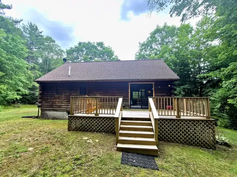 681 Temple Road Farmington ME 04938