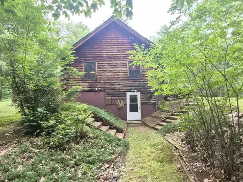 681 Temple Road Farmington ME 04938