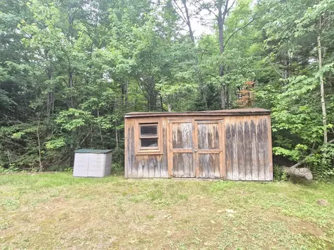 681 Temple Road Farmington ME 04938