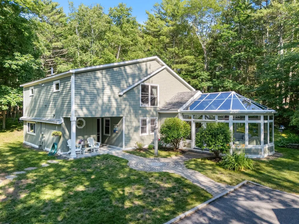 37 Pine Hill Road S York ME 03902