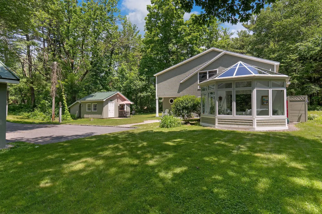 37 Pine Hill Road S York ME 03902
