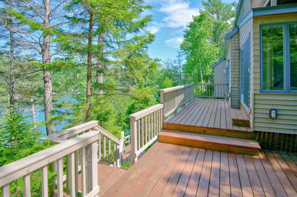 1 Old Town Road Harpswell ME 04066