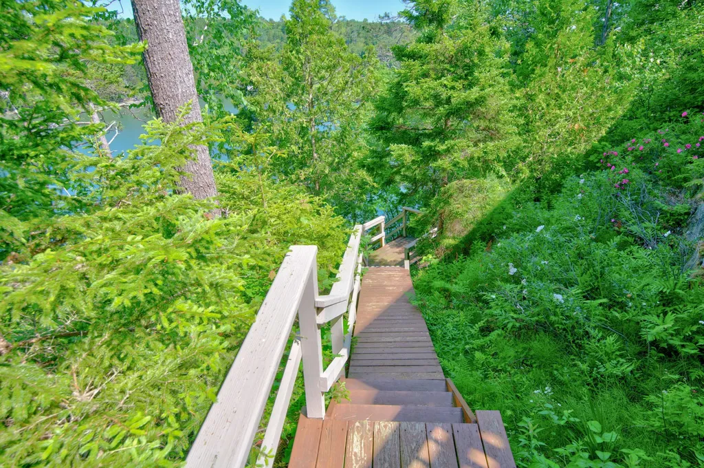 1 Old Town Road Harpswell ME 04066