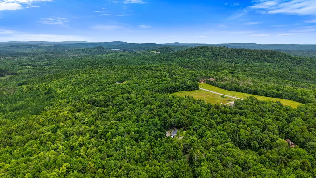 00 Chaney Way Aurora ME 04408