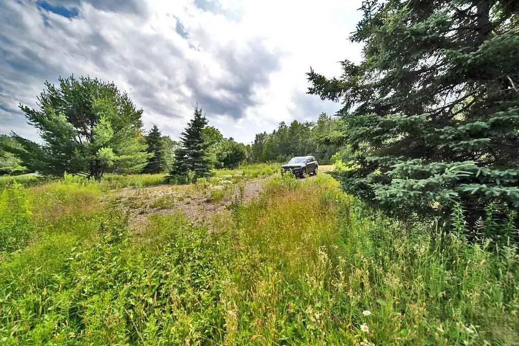 Lot 16-b Maine 11 Patten ME 04765