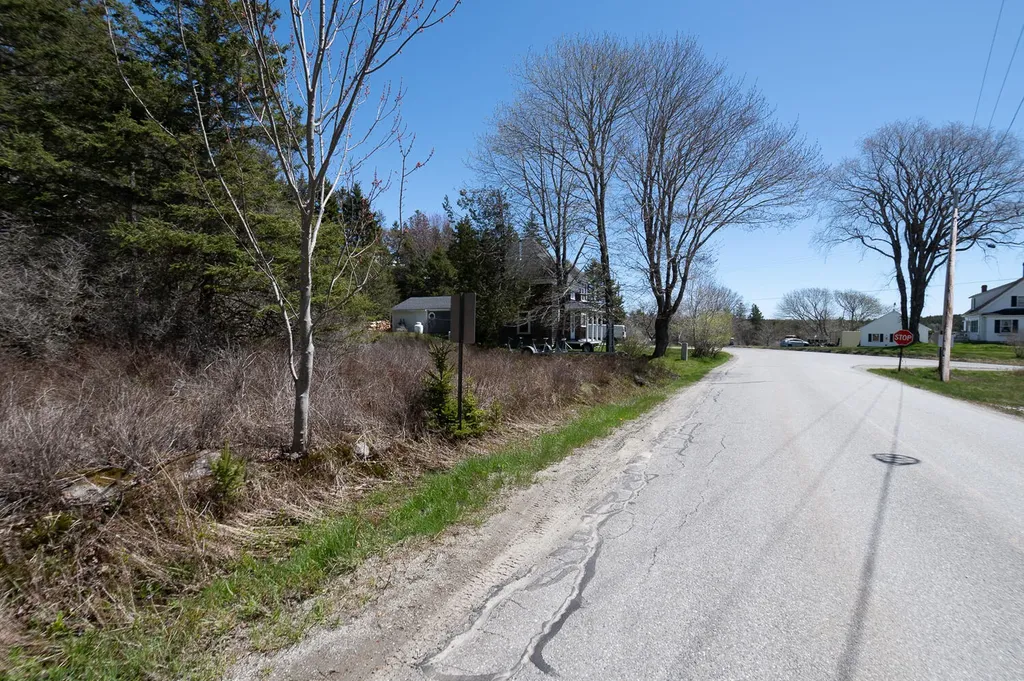 4/30 M/l North Road Swans Island ME 04685