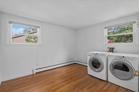 82 Columbia Avenue Brunswick ME 04011