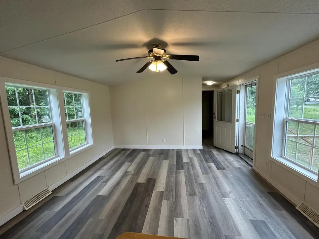 1535 Bangor Road Clinton ME 04927