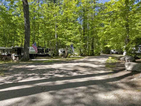1 Colonial Mast Road Naples ME 04055