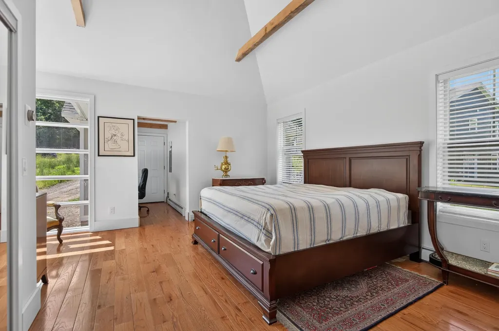 11 Ledgewood Drive Brunswick ME 04011