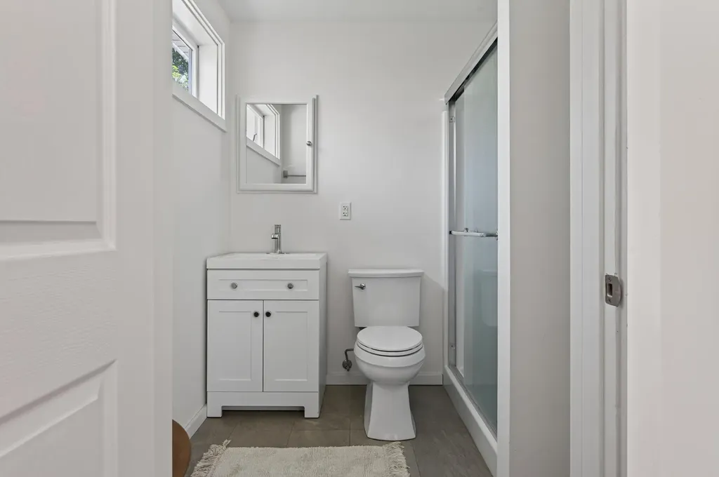 11 Ledgewood Drive Brunswick ME 04011