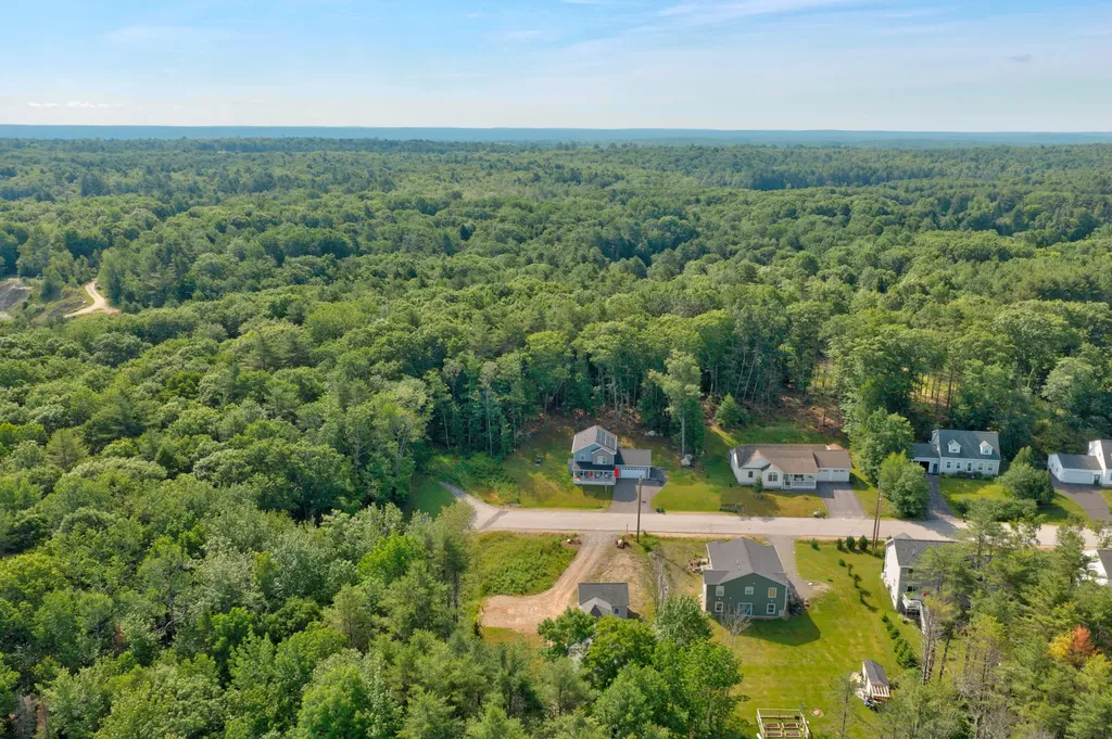 11 Ledgewood Drive Brunswick ME 04011
