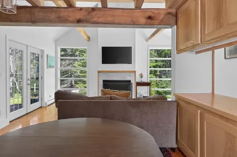11 Ledgewood Drive Brunswick ME 04011