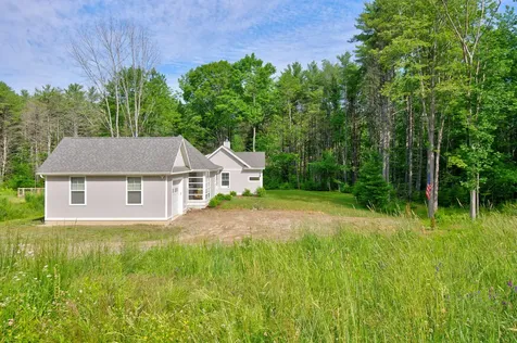 11 Ledgewood Drive Brunswick ME 04011